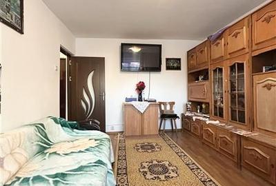 Apartament cu 3 camere decomandat în Central - 2