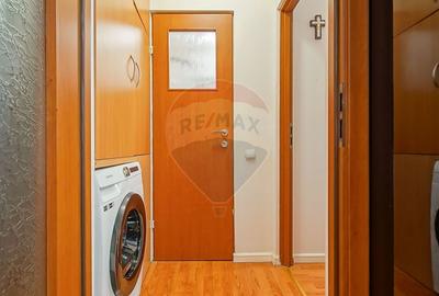 Apartament cu 2 camere semidecomandat, mobilat în Florilor - 15