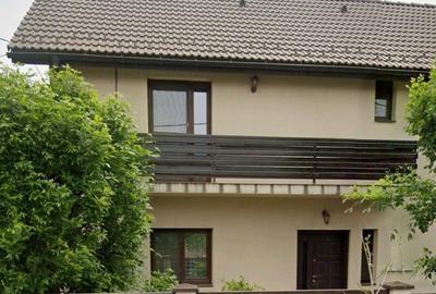 Casă cu 4 camere în Central - 5