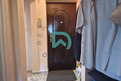 Garsonieră decomandată, mobilată în Astra - 8