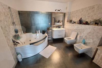 Casa individuala, finisaje de lux, zona Corneliu Coposu! - 6