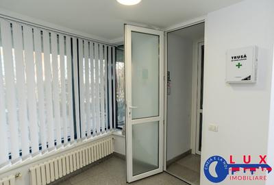 ID 8233 DE INCHIRIAT - Spatiu comercial pe 2 etaje - 5