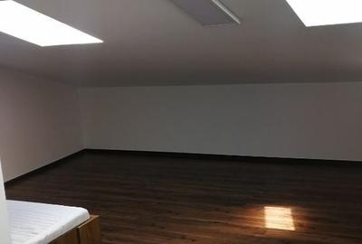 Apartament cu 3 camere decomandat în Dârste - 4