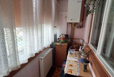 Apartament cu 2 camere, mobilat în Sud - 6