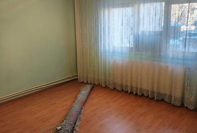 Apartament cu 3 camere decomandat în Central - 3