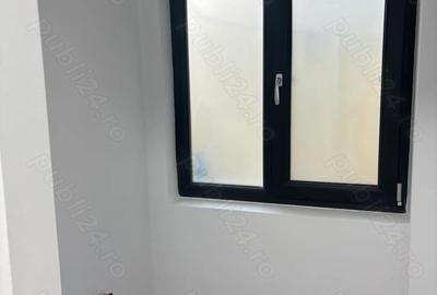 Spațiu comercial, de 2 mp, în Central - 9