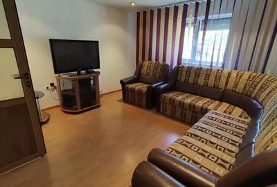 Casă cu 2 camere cu Teren 2800 Mp în Strezeni - 1