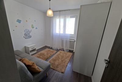 Apartament decomandat, mobilat în Tei - 17
