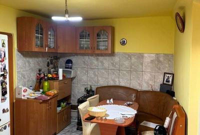 Casă cu 4 camere cu Teren 247 Mp în Central - 2