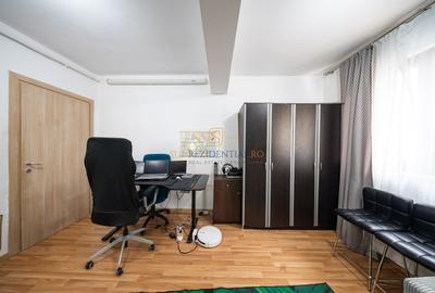 Apartament cu 3 camere semidecomandat, mobilat în Central - 4