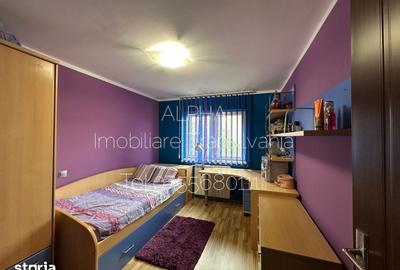 Apartament cu 3 camere în Central - 11
