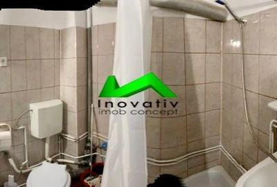 Garsoniera decomandata etaj1 curte Sibu str.9 Mai - 5