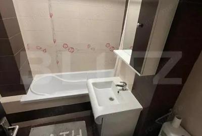 Apartament cu 3 camere decomandat în Pandurilor - 3
