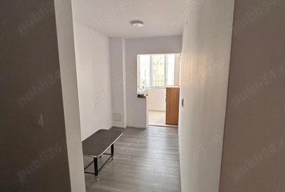 Garsonieră decomandată în Central - 5