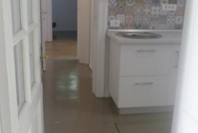 Casă cu 4 camere cu Canalizare în Domenii - 11
