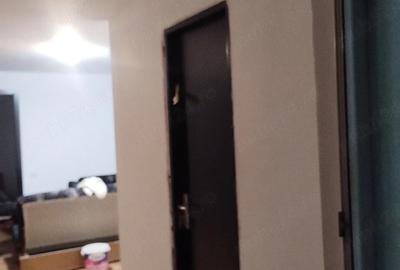Casă cu 6 camere cu Teren 300 Mp în Central - 17