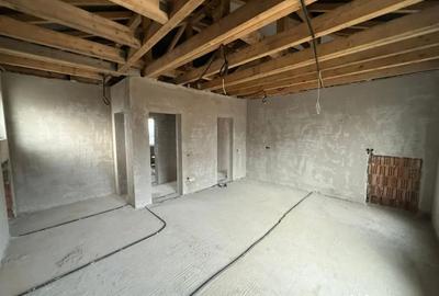 Casă cu 5 camere cu Teren 530 Mp în Satu Nou de Jos - 4