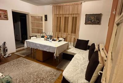 Casă cu 4 camere cu Teren 644 Mp în Lehliu - 3