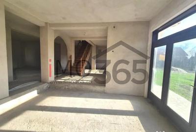 Casă cu 7 camere cu Teren 1424 Mp în Ștefănești - 11