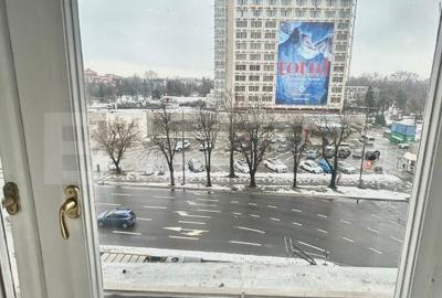 Apartament cu 5 camere în Ultracentral - 1
