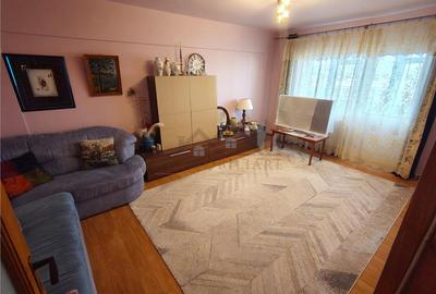 Apartament cu 4 camere decomandat, mobilat în Nicolina - 15