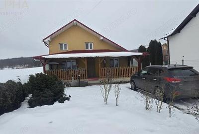 Casă cu 4 camere cu Teren 1303 Mp în Satu Nou - 20