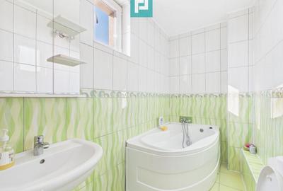 Casă individuală cu 8 camere cu Canalizare în Dudeștii Noi - 15