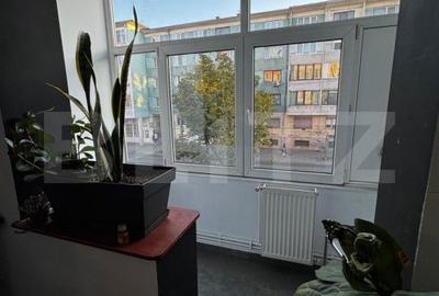 Spațiu comercial, de 60 mp, în Central - 7