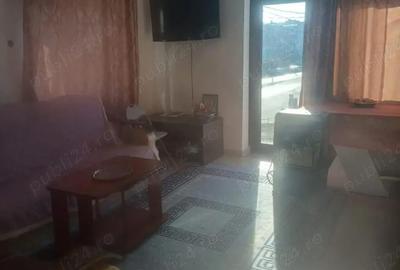 Casă cu 4 camere cu Teren 295 Mp în Central - 2