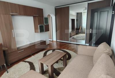 Apartament cu 2 camere semidecomandat, mobilat în Semicentral - 1