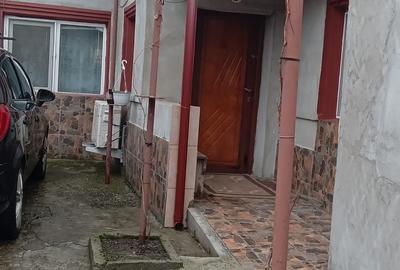 Ocazie! Casa Ovidiu - zona lac Siutghiol - 122.000 euro  (Cod E11) - 4