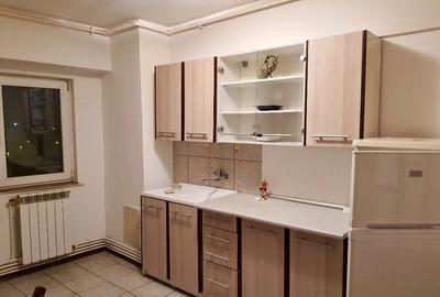 Inchiriez Apartament 2 camere Inel 2 Inchiriez Apartament 2 camere Inel 2 - 2