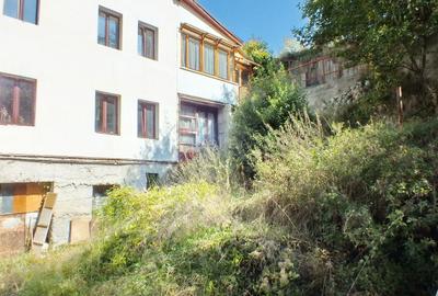 Teren Intravilan - Pozitionare Centrala - 6