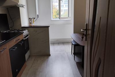De inchiriat apartament cu 2 camere Tiglina II - 2