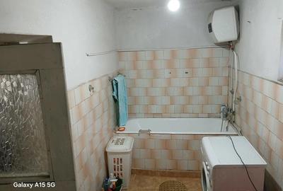 Casă cu 3 camere cu Teren 1400 Mp în Central - 8