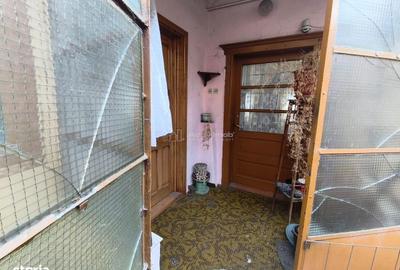 Casă cu 5 camere cu Teren 218 Mp în Muncitoresc - 11