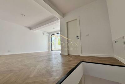 Vilă **6 camere  **451mp // Zona Iancu Nicolae - 14