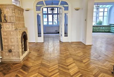 Apartament cu 6 camere decomandat în Unirii - 2