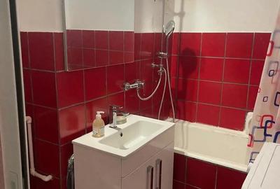 Garsoniera spa?ioasa,34 mp moderna, et.1,zona sta?ia Flora, Tatarasi - 8