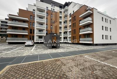 Apartament cu 3 camere decomandat în Central - 1