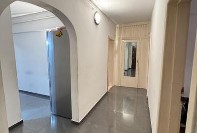 Apartament cu 3 camere decomandat, mobilat în Dâmbul Rotund - 4