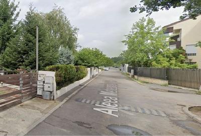 Teren Construcții intravilan de 1460 mp, în Sisești