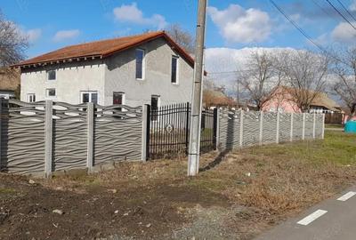 Casă cu Teren 555 Mp în Biled - 2