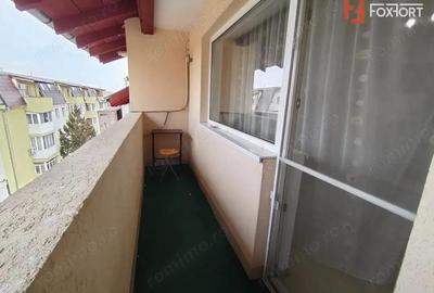 Apartament cu 2 camere semidecomandat, mobilat în Girocului - 12