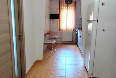 Apartament cu 2 camere decomandat în Republicii - 6