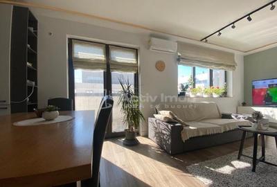 Apartament cu 4 camere decomandat în Sisești