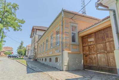 Comision 0% | Pensiune moderna de vanzare, Cincu, locatie...
