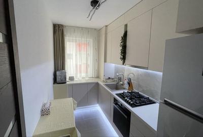 Apartament cu 2 camere decomandat în Florești - 1