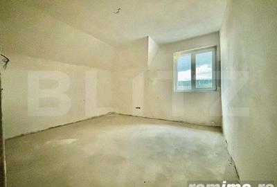 Casă cu 5 camere cu Teren 580 Mp în Chinteni - 2