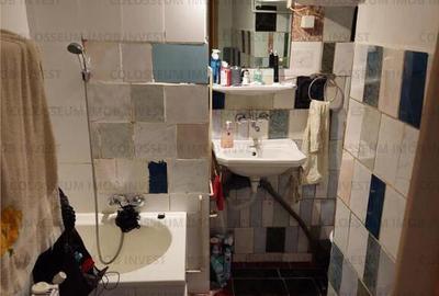 Apartament 2 camere decomandat - zona Centrul Civic - 1